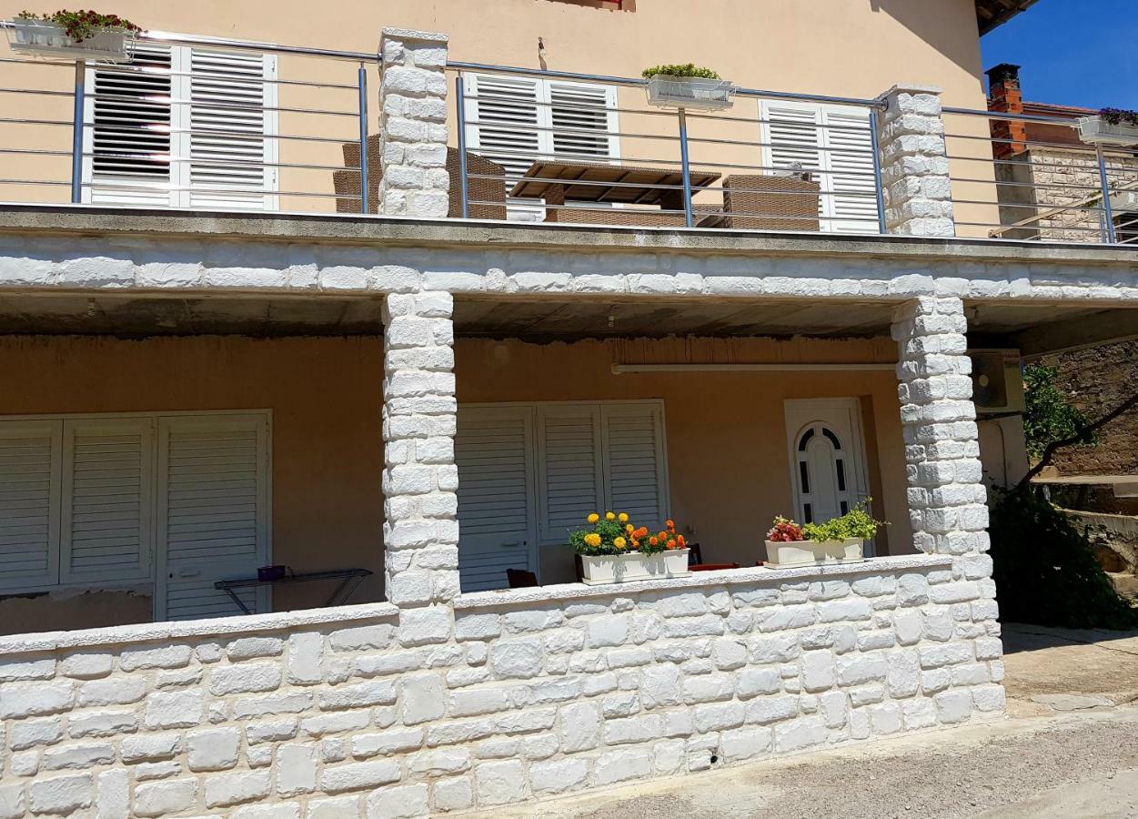 Apartment M&M Brna Exterior photo